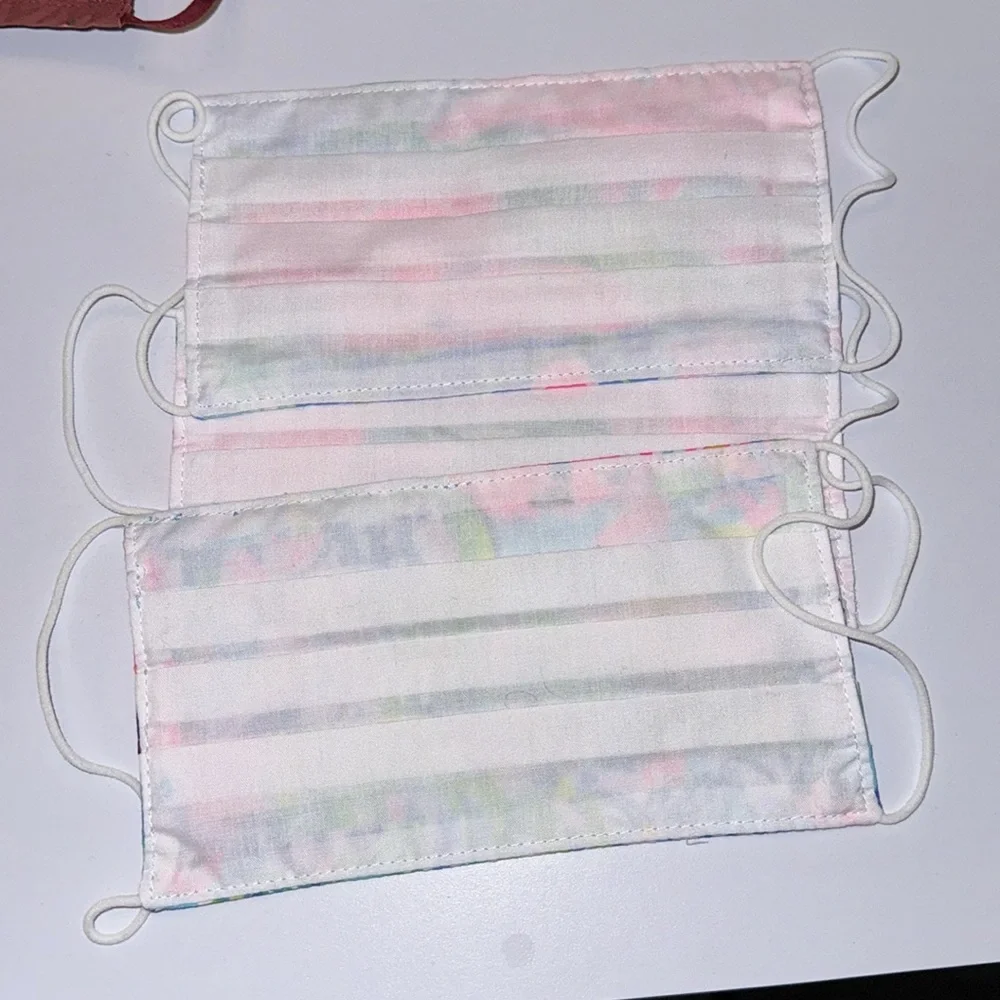 Lilly Pulitzer, Vera Bradley, coach mask